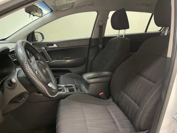Kia Sportage Lx 2018 - Image 9