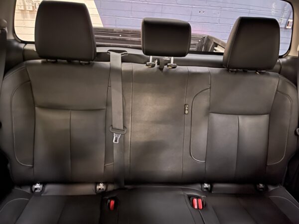 Nissan Np300 Frontier Platinum Le 2020 - Image 15