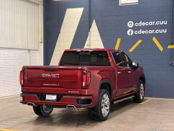 GMC Sierra Denali 2024 - Image 7