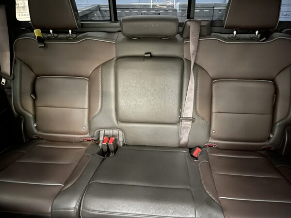 GMC Sierra Denali 2024 - Image 15