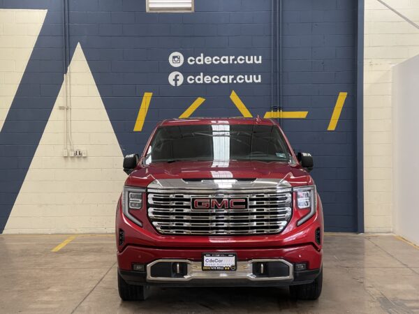 GMC Sierra Denali 2024 - Image 2
