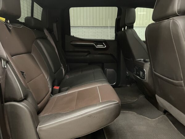 GMC Sierra Denali 2024 - Image 14