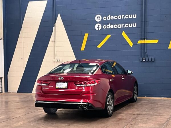 Kia Optima EX 2019 - Image 7