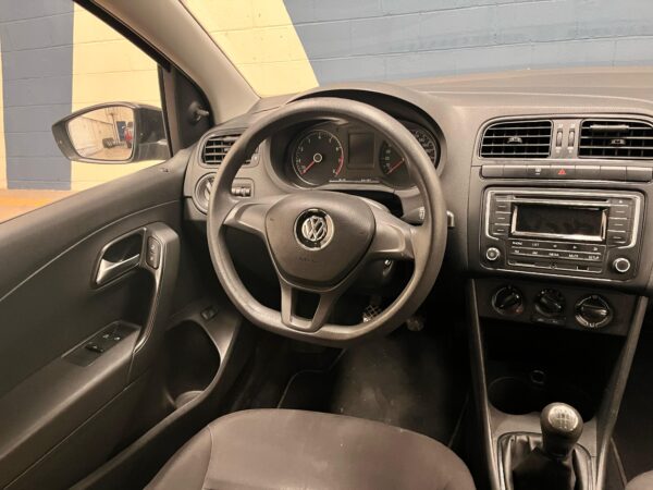 Volkswagen Vento Startline 2019 - Image 10