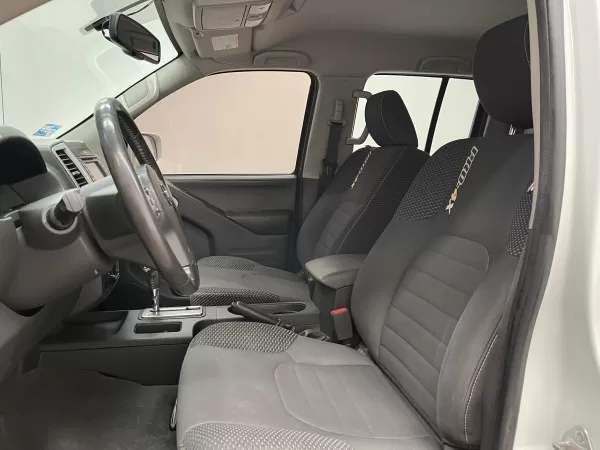 Nissan Frontier Pro4x 2019 - Image 9