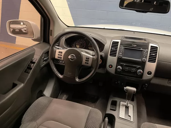 Nissan Frontier Pro4x 2019 - Image 10