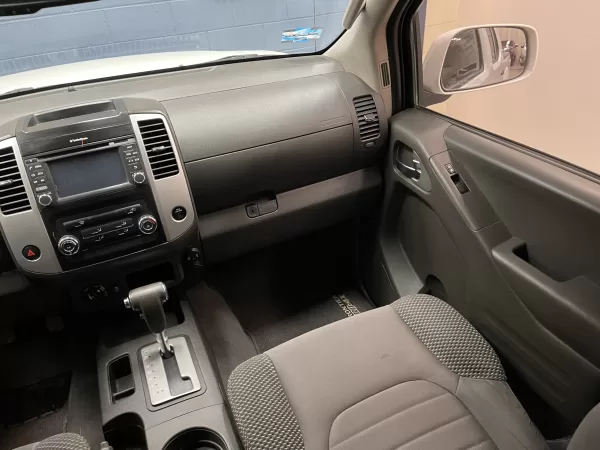 Nissan Frontier Pro4x 2019 - Image 12