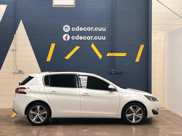 Peugeot 308 Feline 2015 - Image 8