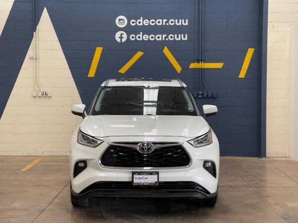 Toyota Highlander Limited 2020 - Image 2