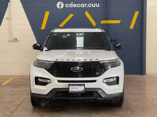 Ford Explorer ST 2023 - Image 2