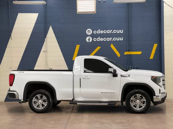 GMC Sierra SLE 2024 - Image 8