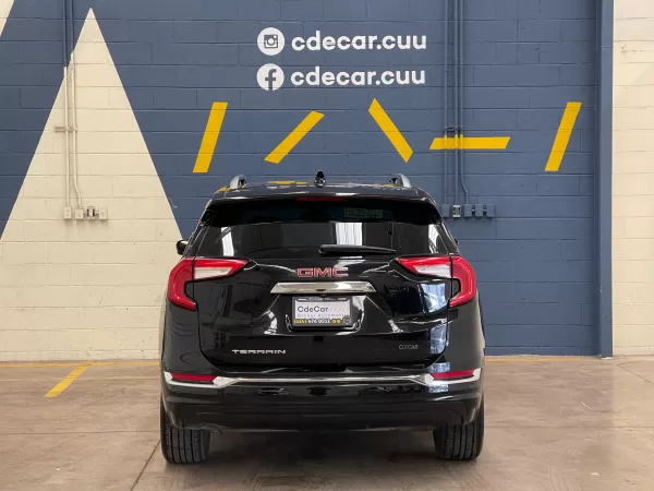 GMC Terrain Denali 2023 - Image 6