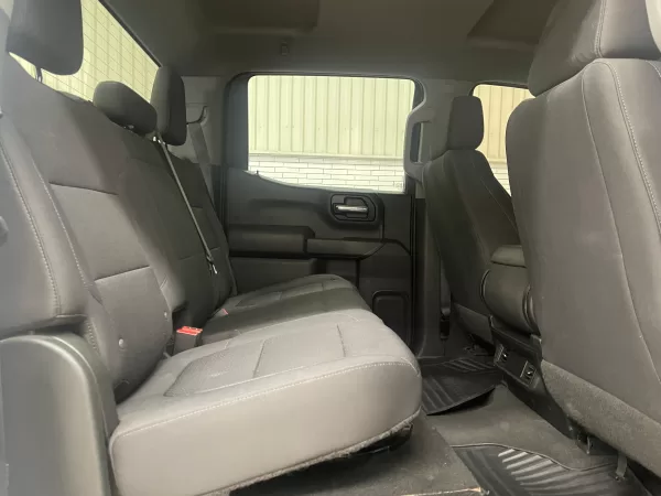 Chevrolet Silverado Custom 2021 - Image 14