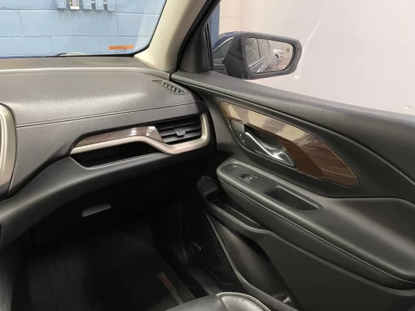 GMC Terrain Denali 2019 - Image 12