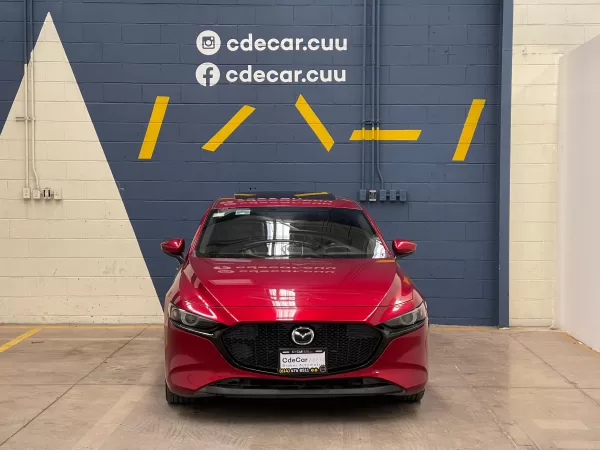 Mazda 3 I Grand Touring 2020 - Image 2