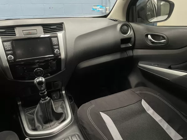 Nissan Frontier LE 2021 - Image 12