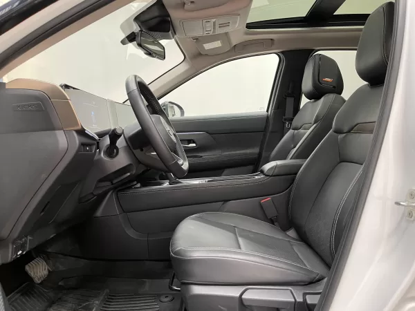 Nissan Kicks Platinum 2025 - Image 12