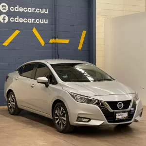 Nissan versa Advance 2022