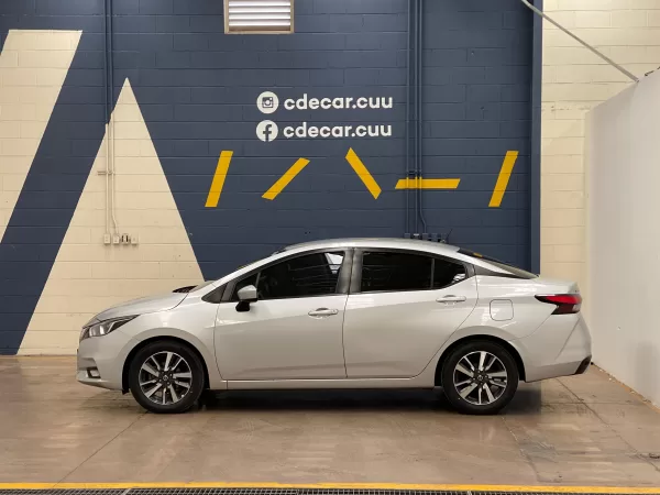 Nissan versa Advance 2022 - Image 4