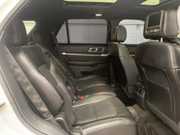 Ford Explorer Limited 2016 - Image 17