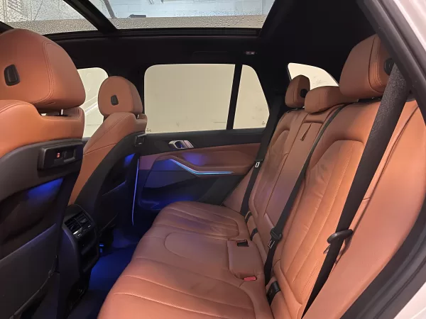 BMW X5 40i 2019 paquete M - Image 16