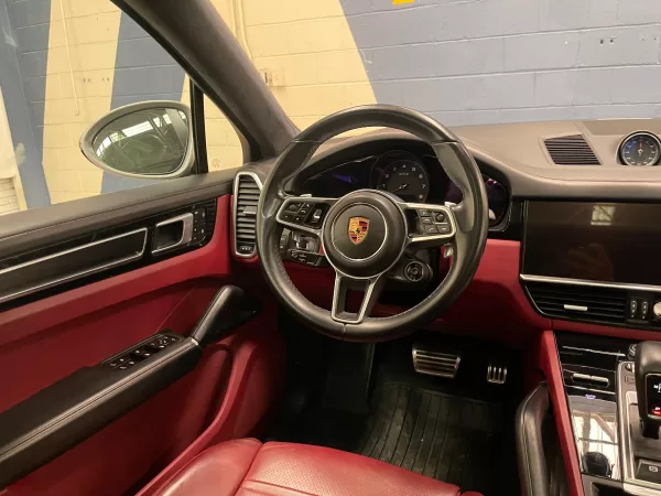 Porsche Cayenne GTS 2022 - Image 10
