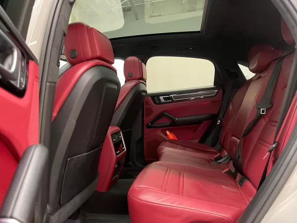 Porsche Cayenne GTS 2022 - Image 14
