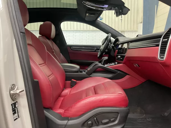 Porsche Cayenne GTS 2022 - Image 13