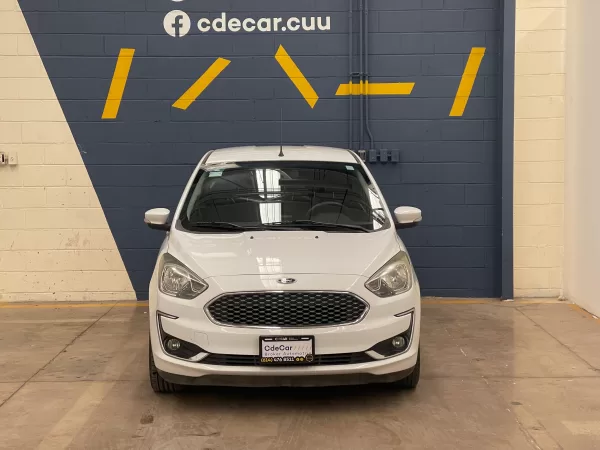Ford Figo Titanium 2020 - Image 2