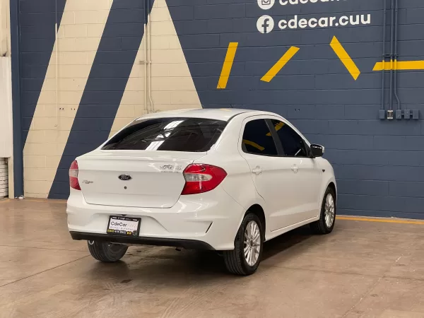 Ford Figo Titanium 2020 - Image 7