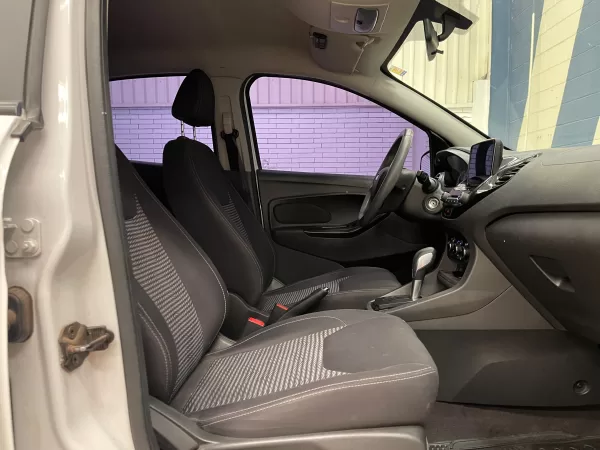 Ford Figo Titanium 2020 - Image 13