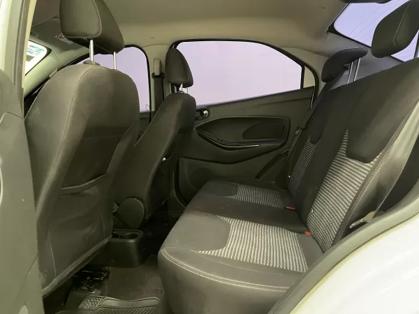 Ford Figo Titanium 2020 - Image 16