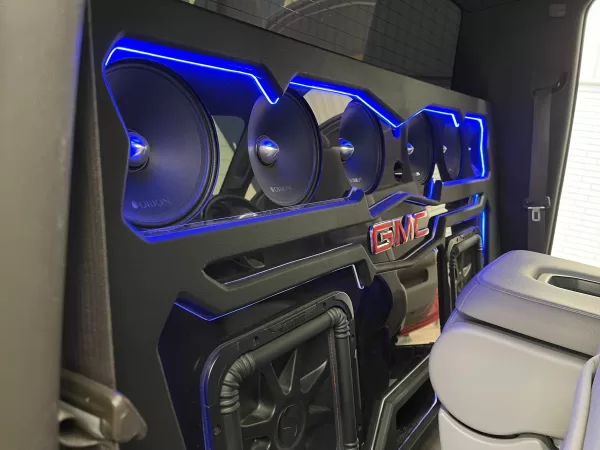 GMC Sierra SLE 2020 - Image 14