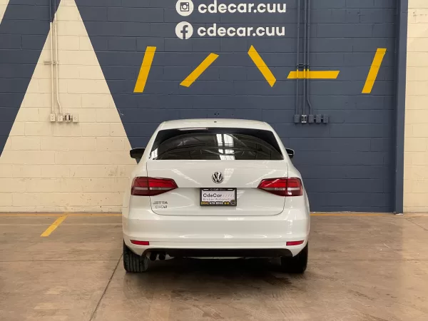 Volkswagen Jetta Sportline 2018 - Image 6