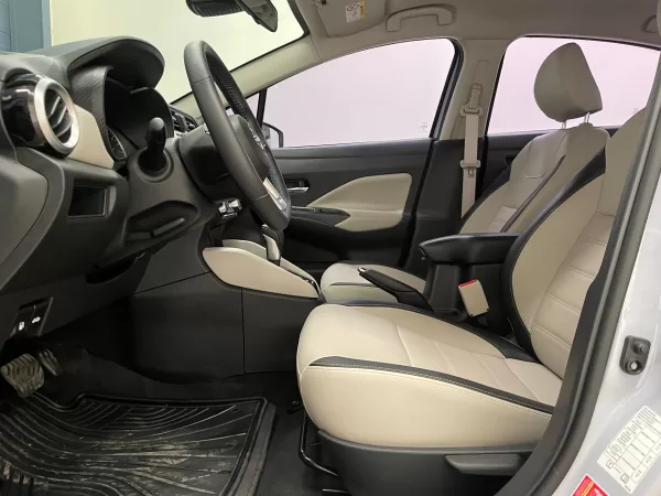Nissan Versa Exclusive 2023 - Image 9