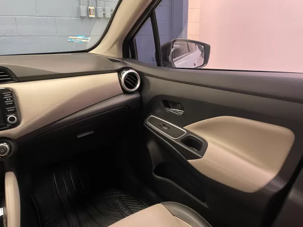 Nissan Versa Exclusive 2023 - Image 12