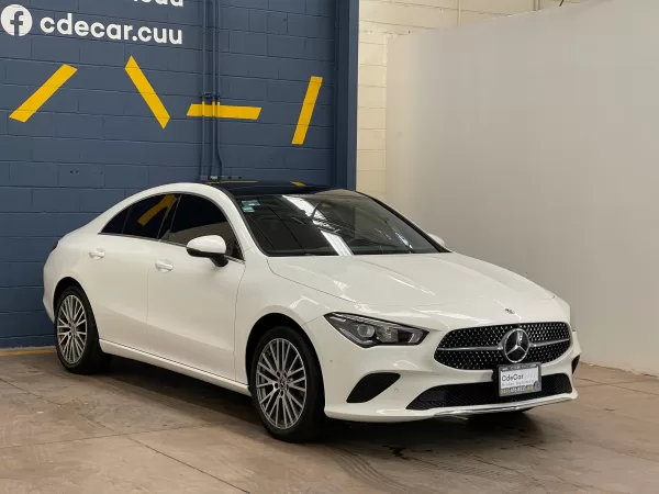 Mercedes Benz CLA 200 2023