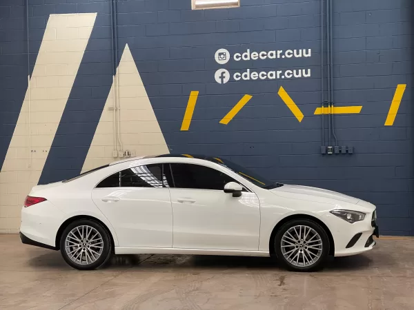 Mercedes Benz CLA 200 2023 - Image 8