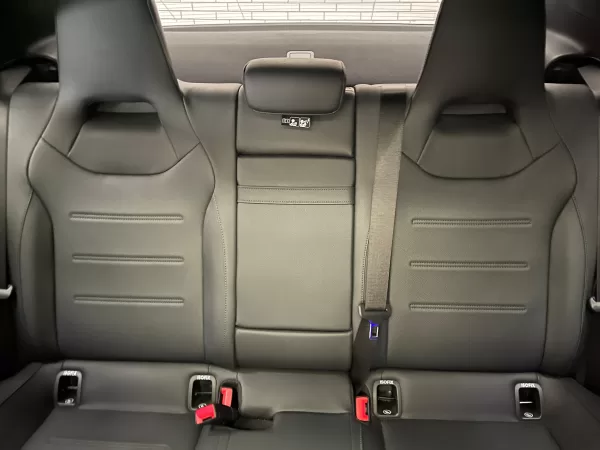 Mercedes Benz CLA 200 2023 - Image 15