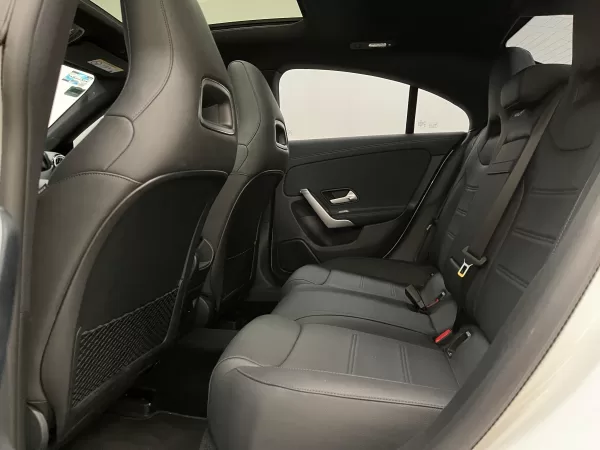 Mercedes Benz CLA 200 2023 - Image 16