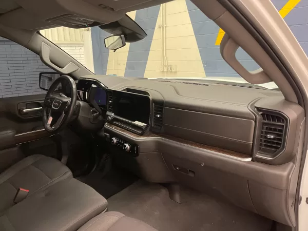 GMC Sierra SLE 2022.5 - Image 12