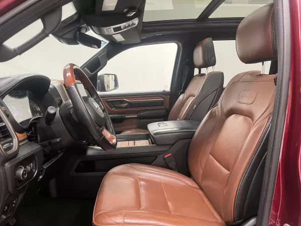 Dodge RAM 1500 Mild Hybrid 2022 - Image 9