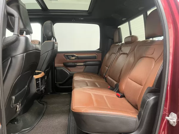 Dodge RAM 1500 Mild Hybrid 2022 - Image 16