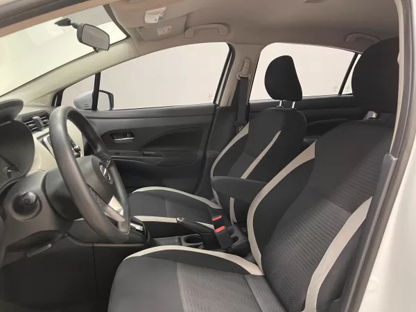 Nissan Versa Advance 2022 - Image 9