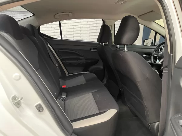 Nissan Versa Advance 2022 - Image 14