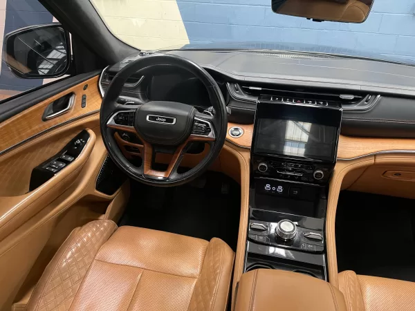 Jeep Grand Cherokee Summit 2021 - Image 10