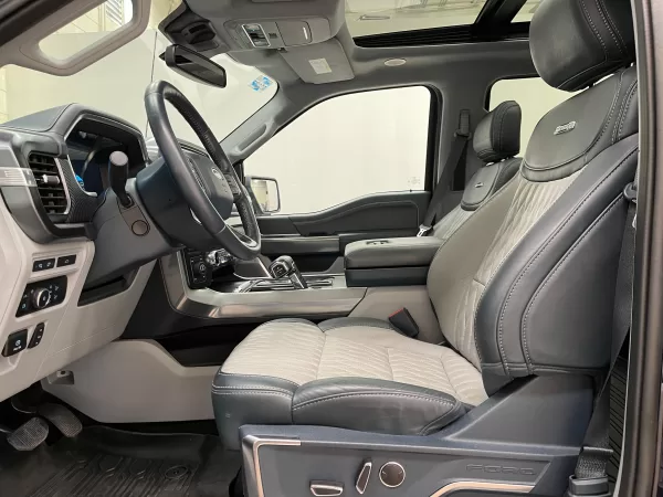 Ford Lobo Platinum Limited 2023 - Image 9