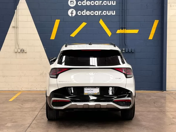 Kia Sportage EX Pack 2023 - Image 6