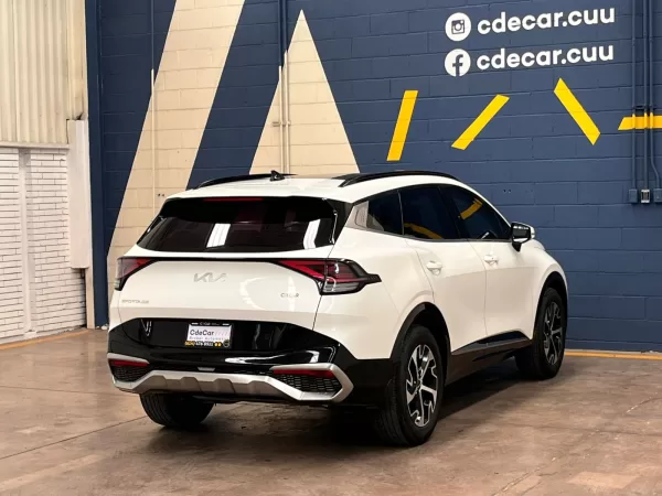 Kia Sportage EX Pack 2023 - Image 7