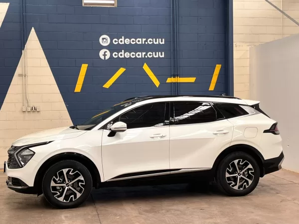 Kia Sportage EX Pack 2023 - Image 4